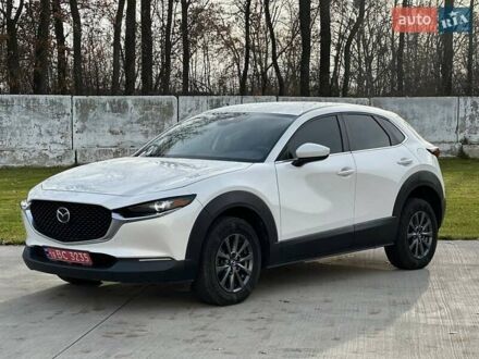 Белый Мазда CX-30, объемом двигателя 2.5 л и пробегом 134 тыс. км за 15500 $, фото 1 на Automoto.ua