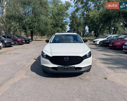 Белый Мазда CX-30, объемом двигателя 2.5 л и пробегом 63 тыс. км за 21400 $, фото 1 на Automoto.ua