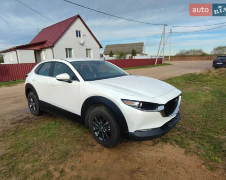 Мазда CX-30 2021 у Золотоноше на Automoto.ua Білий Мазда CX-30, об'ємом двигуна 2.5 л та пробігом 80 тис. км за 14000 $, фото 1 на Automoto.ua