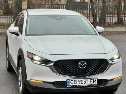 Белый Мазда CX-30, объемом двигателя 2.49 л и пробегом 60 тыс. км за 21500 $, фото 1 на Automoto.ua