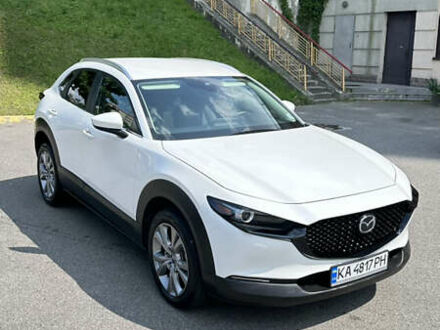 Белый Мазда CX-30, объемом двигателя 2.49 л и пробегом 31 тыс. км за 23500 $, фото 1 на Automoto.ua