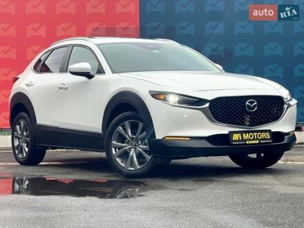 Белый Мазда CX-30, объемом двигателя 2.49 л и пробегом 19 тыс. км за 24500 $, фото 1 на Automoto.ua