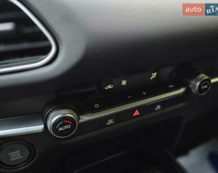 Бежевый Мазда CX-30, объемом двигателя 2.5 л и пробегом 1 тыс. км за 24000 $, фото 22 на Automoto.ua