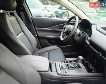 Бежевый Мазда CX-30, объемом двигателя 2.5 л и пробегом 1 тыс. км за 24000 $, фото 13 на Automoto.ua