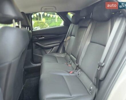 Бежевый Мазда CX-30, объемом двигателя 2.5 л и пробегом 1 тыс. км за 24000 $, фото 17 на Automoto.ua