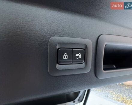 Бежевий Мазда CX-30, об'ємом двигуна 2 л та пробігом 32 тис. км за 26300 $, фото 38 на Automoto.ua