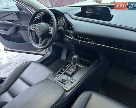 Бежевый Мазда CX-30, объемом двигателя 2.5 л и пробегом 94 тыс. км за 22999 $, фото 11 на Automoto.ua