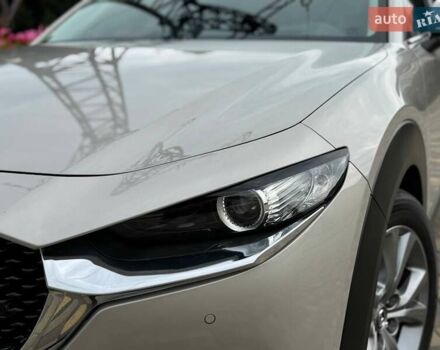 Бежевый Мазда CX-30, объемом двигателя 2 л и пробегом 46 тыс. км за 25900 $, фото 6 на Automoto.ua