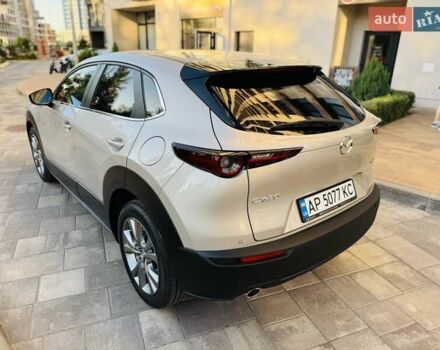 Бежевый Мазда CX-30, объемом двигателя 2 л и пробегом 46 тыс. км за 25500 $, фото 2 на Automoto.ua