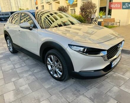 Бежевый Мазда CX-30, объемом двигателя 2 л и пробегом 46 тыс. км за 25500 $, фото 3 на Automoto.ua