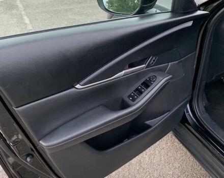 Черный Мазда CX-30, объемом двигателя 2.49 л и пробегом 98 тыс. км за 19500 $, фото 35 на Automoto.ua