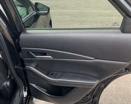 Черный Мазда CX-30, объемом двигателя 2.49 л и пробегом 98 тыс. км за 19500 $, фото 22 на Automoto.ua