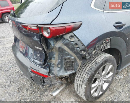 Черный Мазда CX-30, объемом двигателя 2.5 л и пробегом 96 тыс. км за 5700 $, фото 9 на Automoto.ua