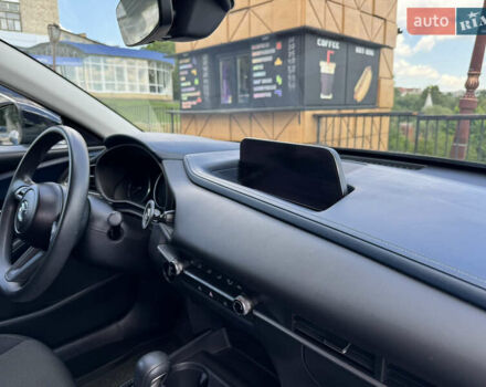 Черный Мазда CX-30, объемом двигателя 2.49 л и пробегом 30 тыс. км за 20500 $, фото 21 на Automoto.ua