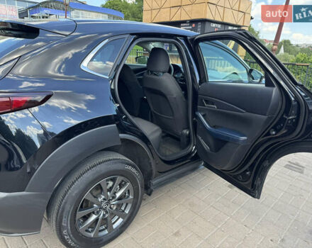 Черный Мазда CX-30, объемом двигателя 2.49 л и пробегом 30 тыс. км за 20500 $, фото 16 на Automoto.ua