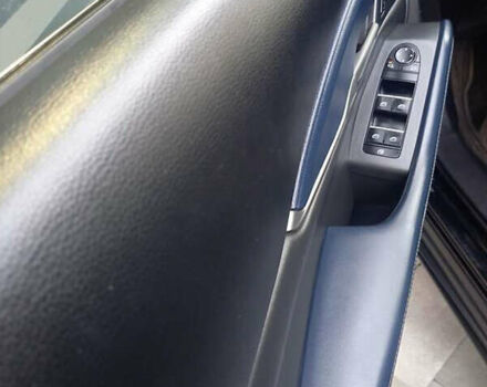 Черный Мазда CX-30, объемом двигателя 2.49 л и пробегом 118 тыс. км за 17200 $, фото 17 на Automoto.ua