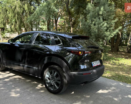 Черный Мазда CX-30, объемом двигателя 2.49 л и пробегом 102 тыс. км за 18200 $, фото 2 на Automoto.ua