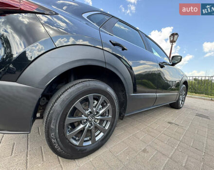 Черный Мазда CX-30, объемом двигателя 2.49 л и пробегом 30 тыс. км за 20500 $, фото 14 на Automoto.ua