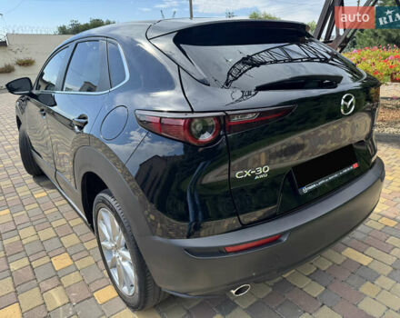 Черный Мазда CX-30, объемом двигателя 2.49 л и пробегом 105 тыс. км за 19500 $, фото 7 на Automoto.ua