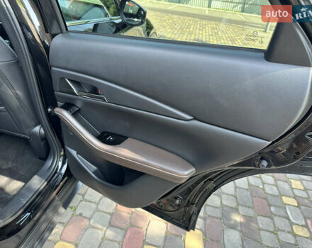 Черный Мазда CX-30, объемом двигателя 2.5 л и пробегом 68 тыс. км за 18700 $, фото 15 на Automoto.ua