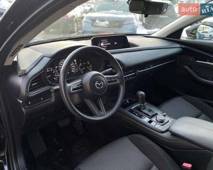 Чорний Мазда CX-30, об'ємом двигуна 2.5 л та пробігом 78 тис. км за 16800 $, фото 10 на Automoto.ua
