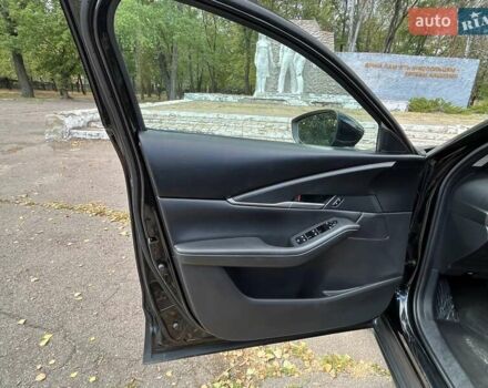 Чорний Мазда CX-30, об'ємом двигуна 2.49 л та пробігом 117 тис. км за 18500 $, фото 21 на Automoto.ua
