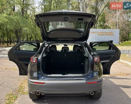 Чорний Мазда CX-30, об'ємом двигуна 2.49 л та пробігом 117 тис. км за 18500 $, фото 10 на Automoto.ua