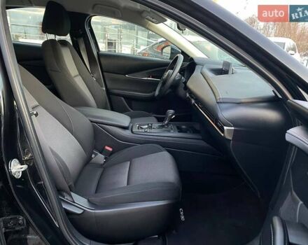 Чорний Мазда CX-30, об'ємом двигуна 2.5 л та пробігом 78 тис. км за 16800 $, фото 24 на Automoto.ua