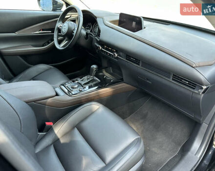 Черный Мазда CX-30, объемом двигателя 2.5 л и пробегом 68 тыс. км за 18700 $, фото 10 на Automoto.ua