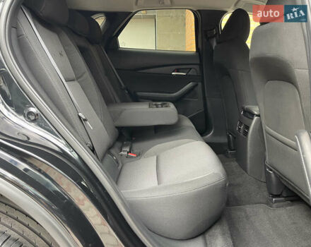Черный Мазда CX-30, объемом двигателя 2 л и пробегом 73 тыс. км за 23400 $, фото 35 на Automoto.ua