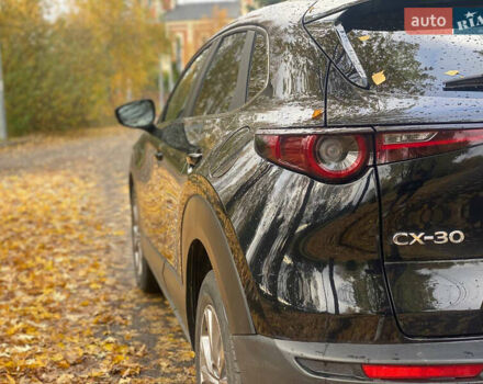 Черный Мазда CX-30, объемом двигателя 2.5 л и пробегом 100 тыс. км за 17500 $, фото 7 на Automoto.ua