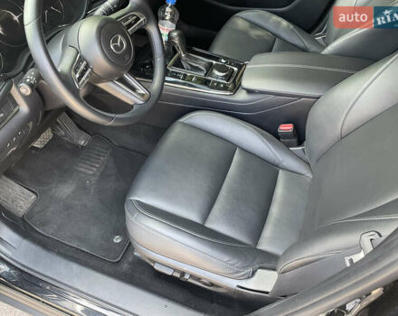 Черный Мазда CX-30, объемом двигателя 2.49 л и пробегом 60 тыс. км за 20800 $, фото 26 на Automoto.ua