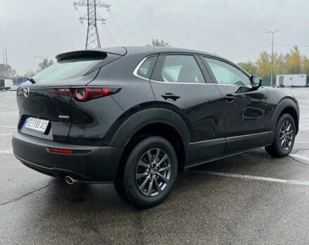 Черный Мазда CX-30, объемом двигателя 2.5 л и пробегом 28 тыс. км за 20800 $, фото 2 на Automoto.ua