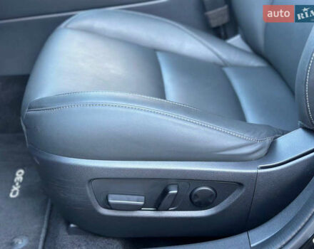 Черный Мазда CX-30, объемом двигателя 0 л и пробегом 29 тыс. км за 20999 $, фото 10 на Automoto.ua