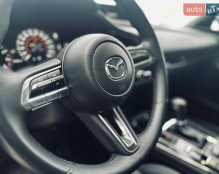 Чорний Мазда CX-30, об'ємом двигуна 2.49 л та пробігом 35 тис. км за 22200 $, фото 6 на Automoto.ua
