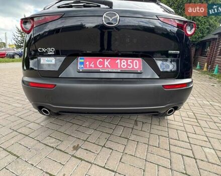 Черный Мазда CX-30, объемом двигателя 2.5 л и пробегом 26 тыс. км за 22000 $, фото 6 на Automoto.ua