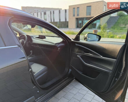 Черный Мазда CX-30, объемом двигателя 2.49 л и пробегом 4 тыс. км за 22900 $, фото 46 на Automoto.ua