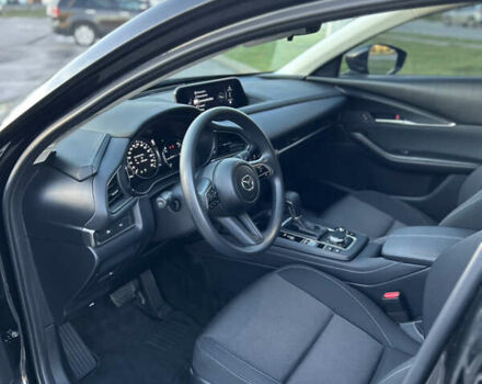 Черный Мазда CX-30, объемом двигателя 2.5 л и пробегом 24 тыс. км за 19400 $, фото 17 на Automoto.ua