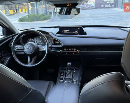 Черный Мазда CX-30, объемом двигателя 2.49 л и пробегом 11 тыс. км за 23500 $, фото 16 на Automoto.ua