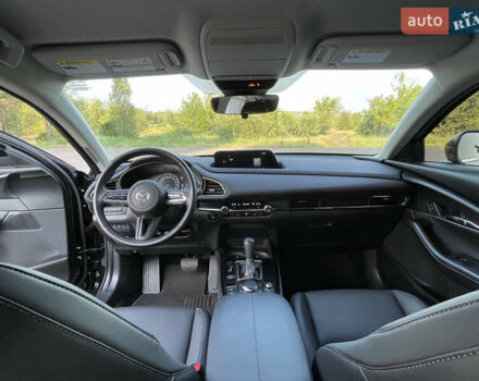 Чорний Мазда CX-30, об'ємом двигуна 2.49 л та пробігом 23 тис. км за 21900 $, фото 25 на Automoto.ua