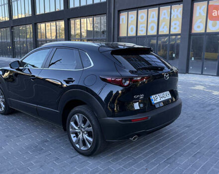 Черный Мазда CX-30, объемом двигателя 2.49 л и пробегом 11 тыс. км за 23500 $, фото 2 на Automoto.ua
