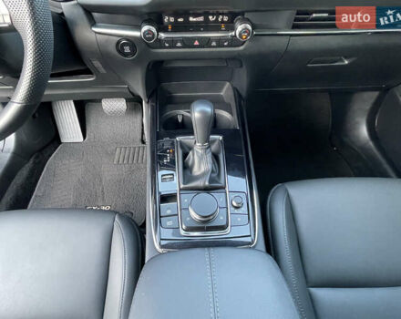 Чорний Мазда CX-30, об'ємом двигуна 2.49 л та пробігом 23 тис. км за 21900 $, фото 27 на Automoto.ua
