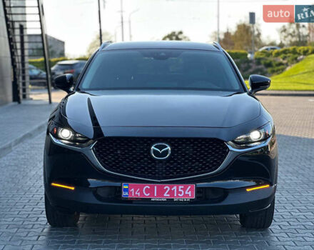 Черный Мазда CX-30, объемом двигателя 0 л и пробегом 29 тыс. км за 20999 $, фото 1 на Automoto.ua