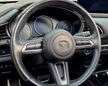 Чорний Мазда CX-30, об'ємом двигуна 2.49 л та пробігом 15 тис. км за 25299 $, фото 36 на Automoto.ua