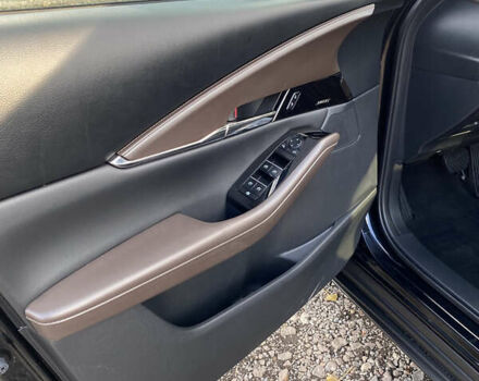 Черный Мазда CX-30, объемом двигателя 2.5 л и пробегом 2 тыс. км за 23550 $, фото 22 на Automoto.ua