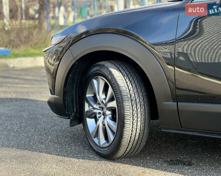 Черный Мазда CX-30, объемом двигателя 2.5 л и пробегом 8 тыс. км за 24499 $, фото 3 на Automoto.ua