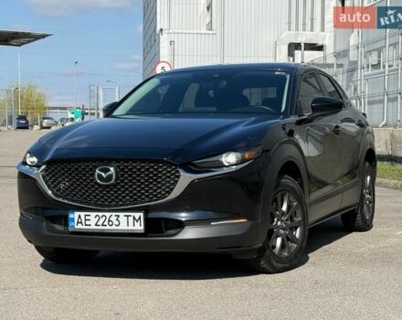 Черный Мазда CX-30, объемом двигателя 2.49 л и пробегом 107 тыс. км за 17700 $, фото 1 на Automoto.ua