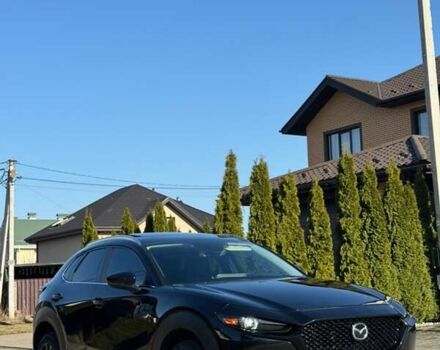 Черный Мазда CX-30, объемом двигателя 2.49 л и пробегом 89 тыс. км за 18900 $, фото 1 на Automoto.ua