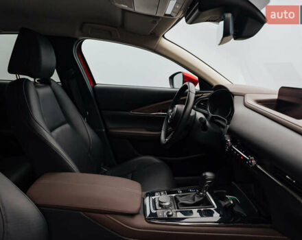 Червоний Мазда CX-30, об'ємом двигуна 2 л та пробігом 90 тис. км за 22295 $, фото 18 на Automoto.ua