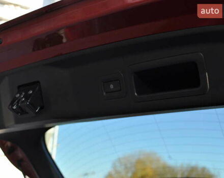 Мазда CX-30 2020 в Киеве на Automoto.ua Красный Мазда CX-30, объемом двигателя 2.49 л и пробегом 38 тыс. км за 19300 $, фото 36 на Automoto.ua